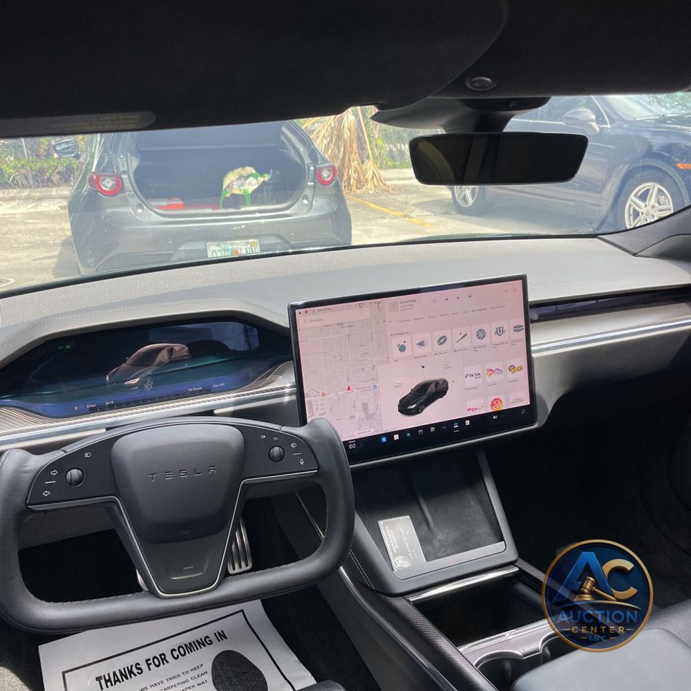2021 Tesla Model S Plaid