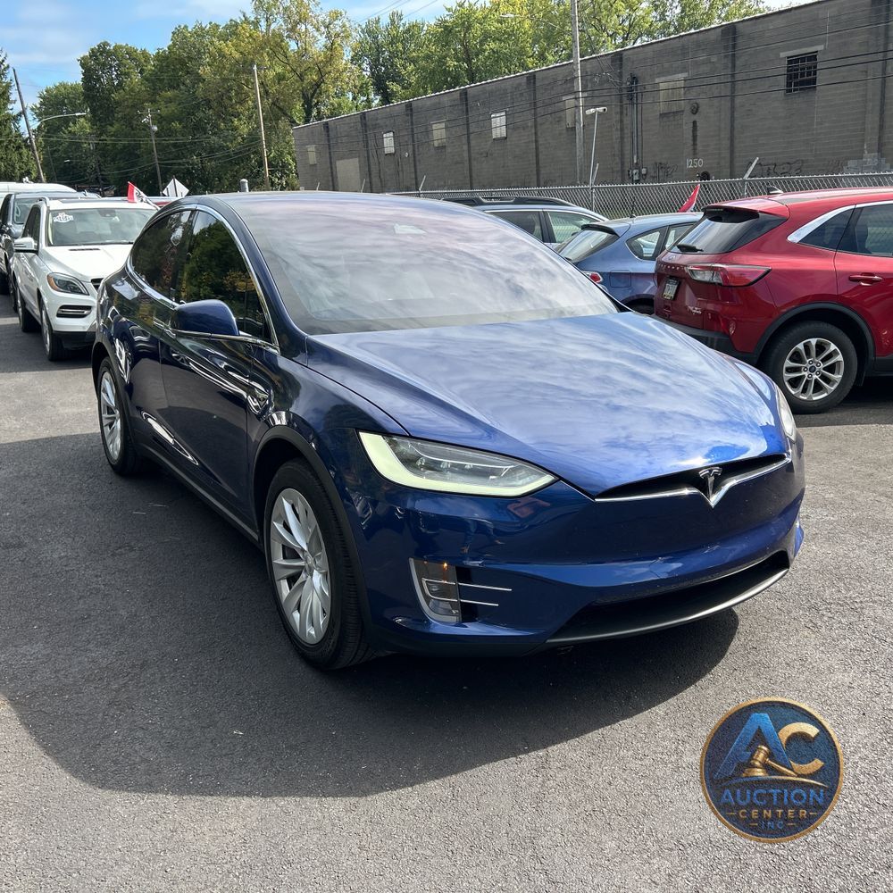 2021 Tesla Model X Plaid