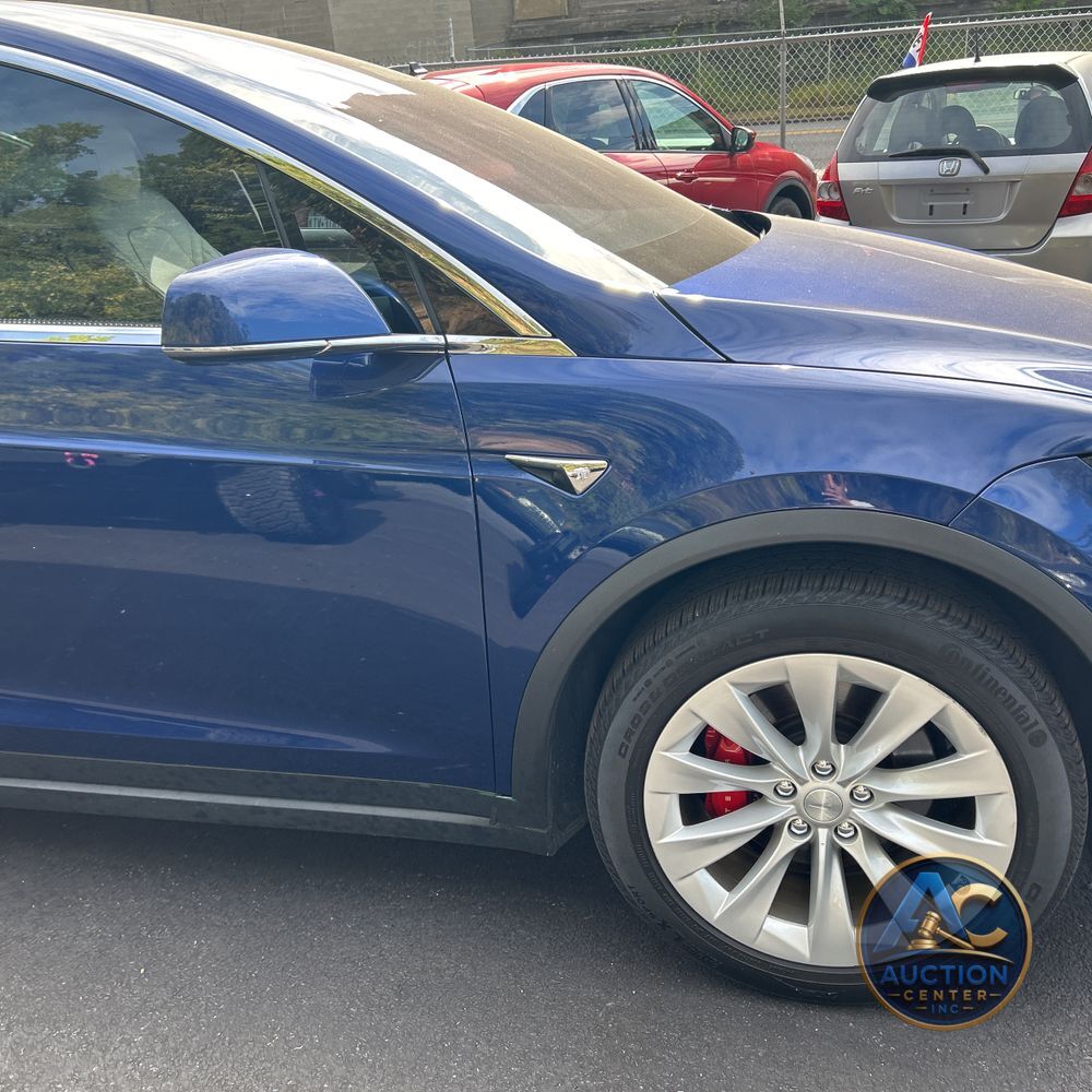 2021 Tesla Model X Plaid