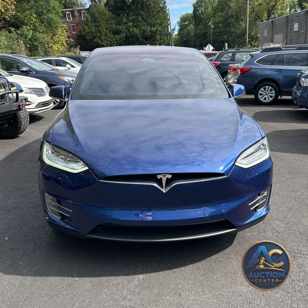 2021 Tesla Model X Plaid