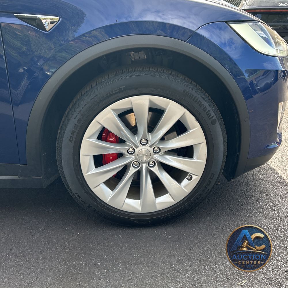 2021 Tesla Model X Plaid