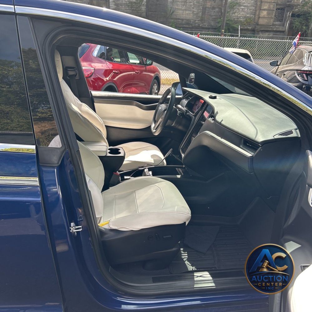 2021 Tesla Model X Plaid