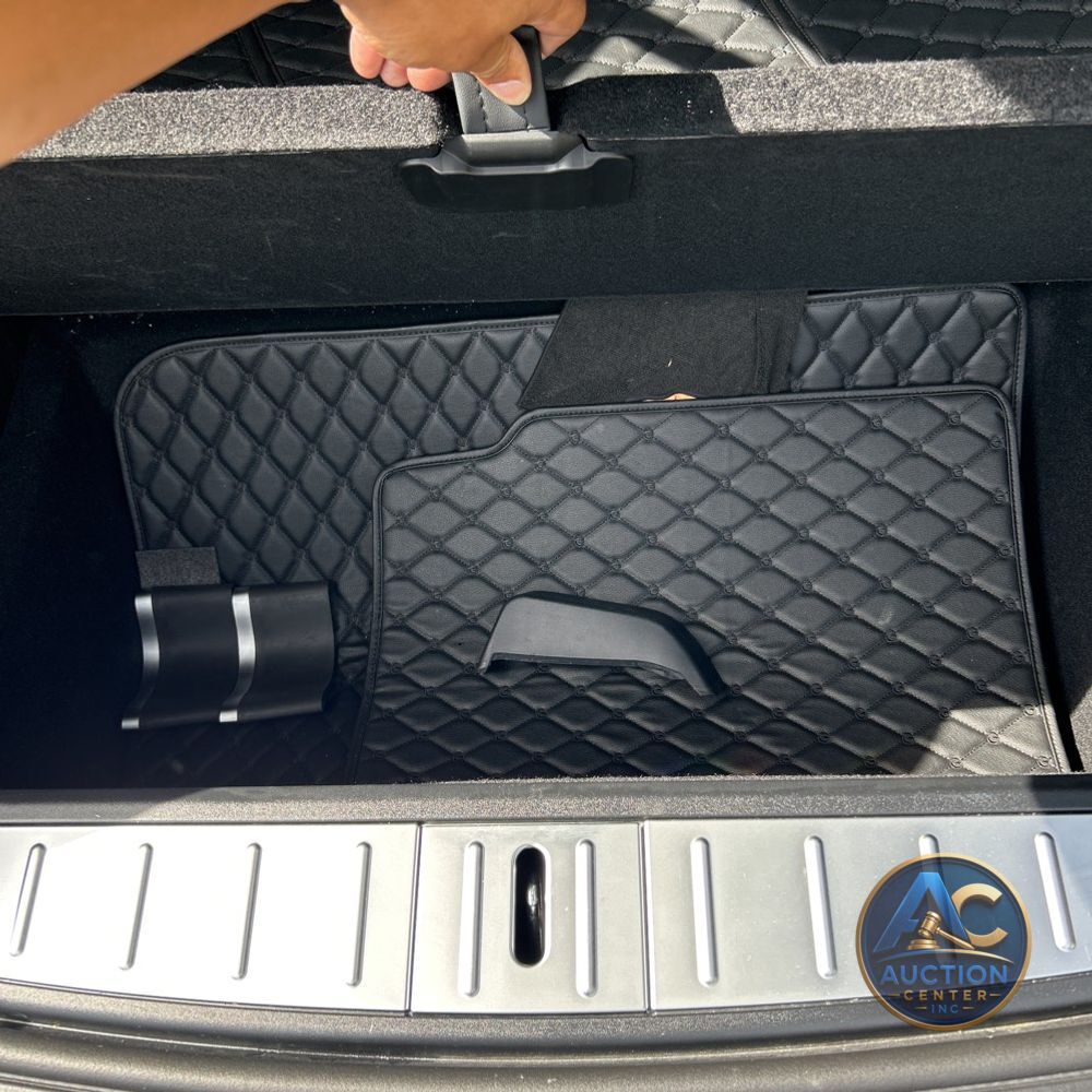 2021 Tesla Model X Plaid