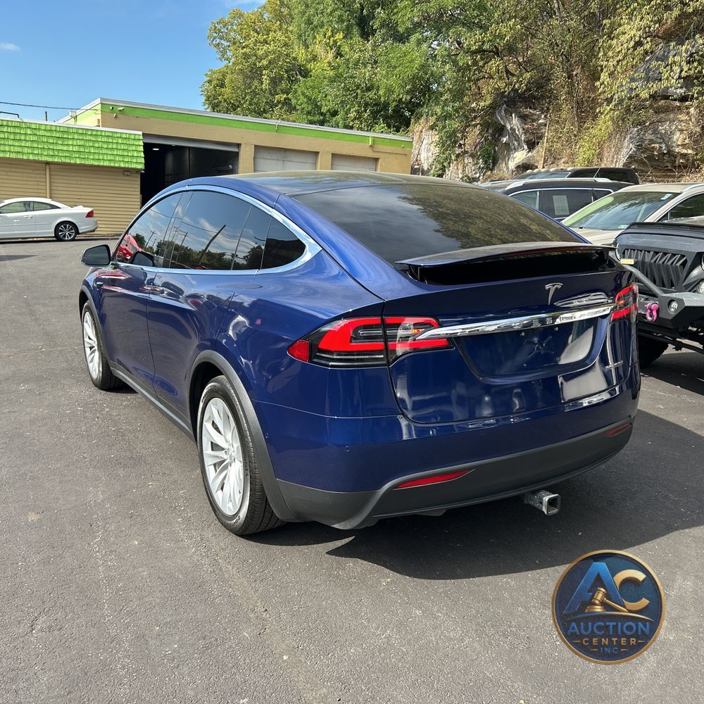 2021 Tesla Model X Plaid