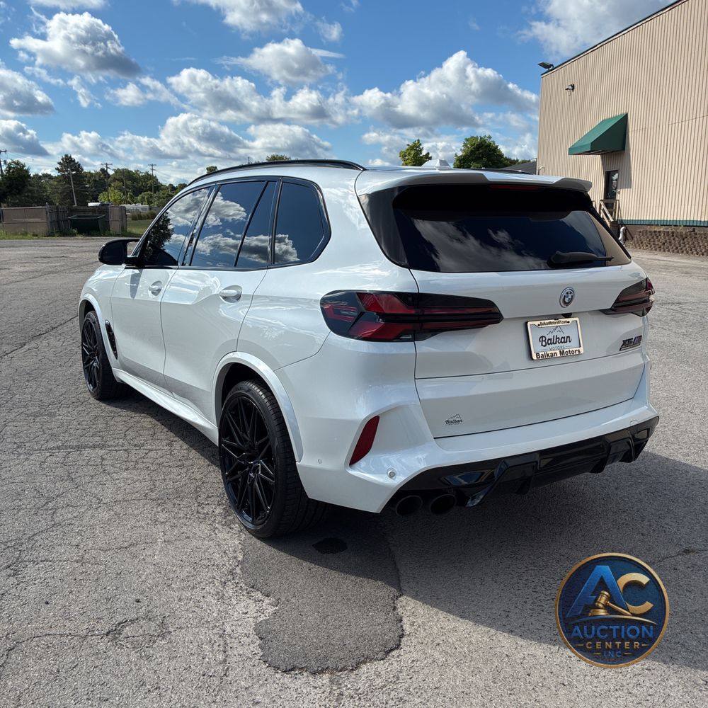 2025 BMW X5 M Competition