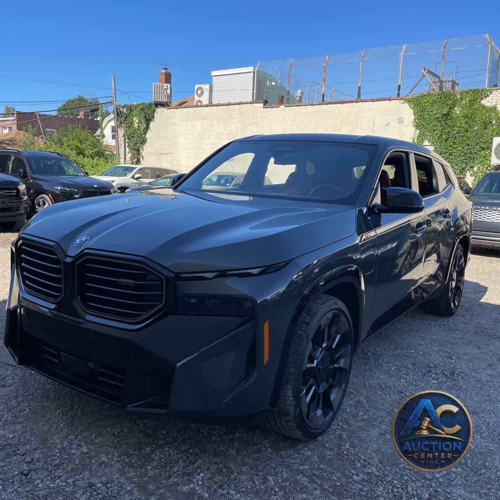 2024 BMW XM PHEV