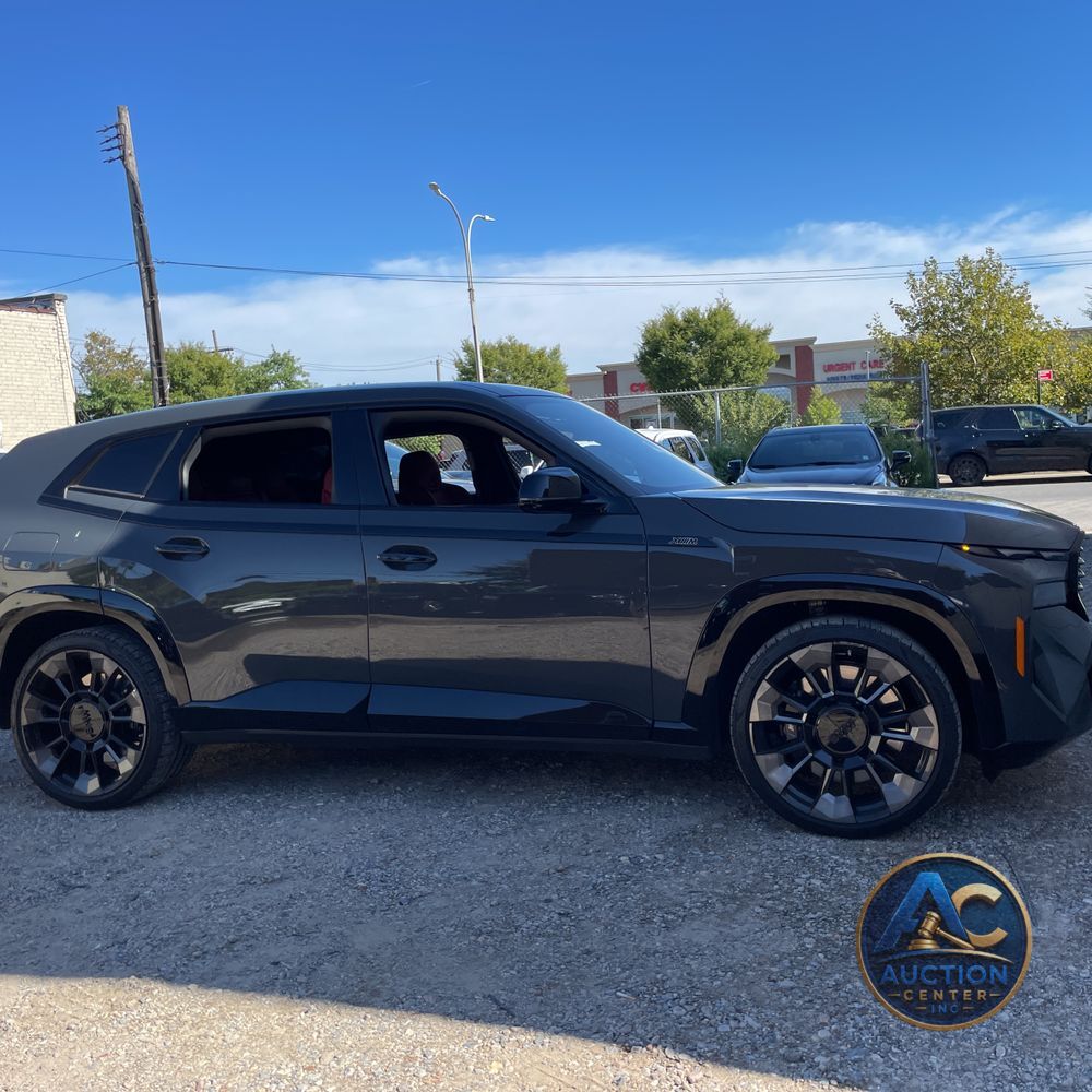 2024 BMW XM PHEV