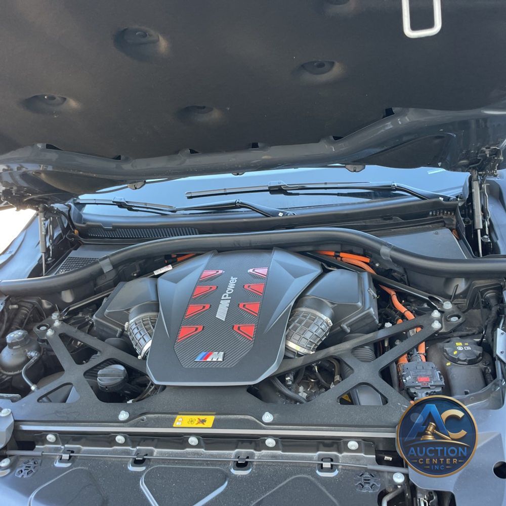 2024 BMW XM PHEV