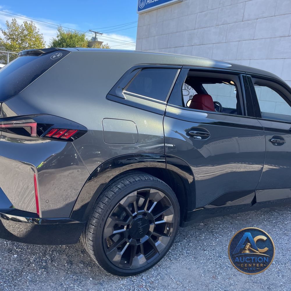 2024 BMW XM PHEV