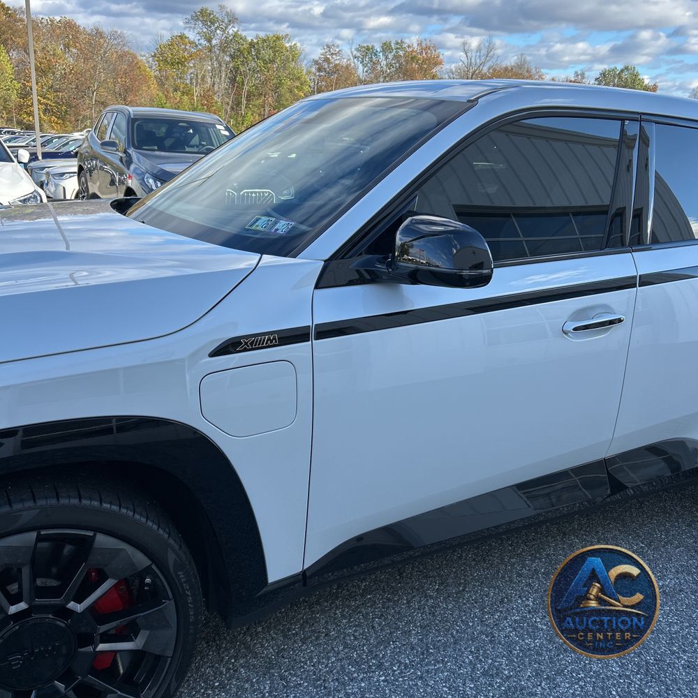 2024 BMW XM PHEV