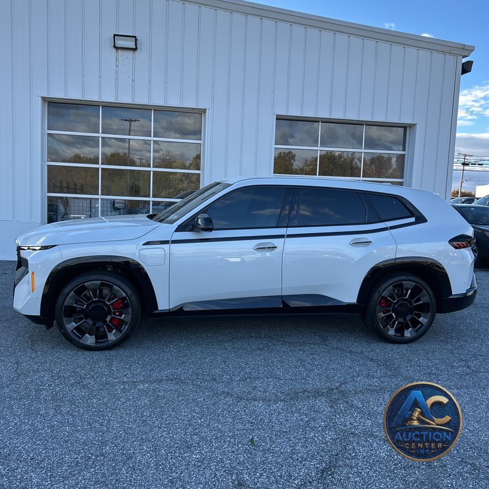 2024 BMW XM PHEV