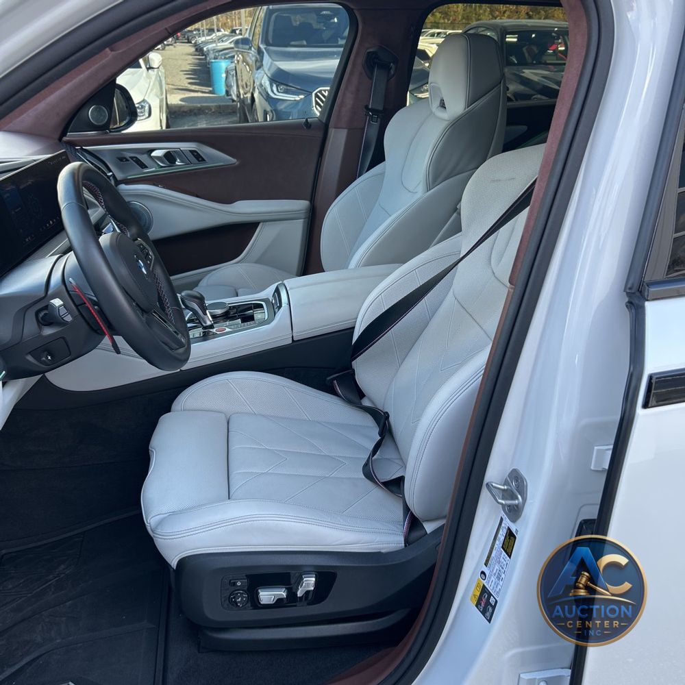 2024 BMW XM PHEV