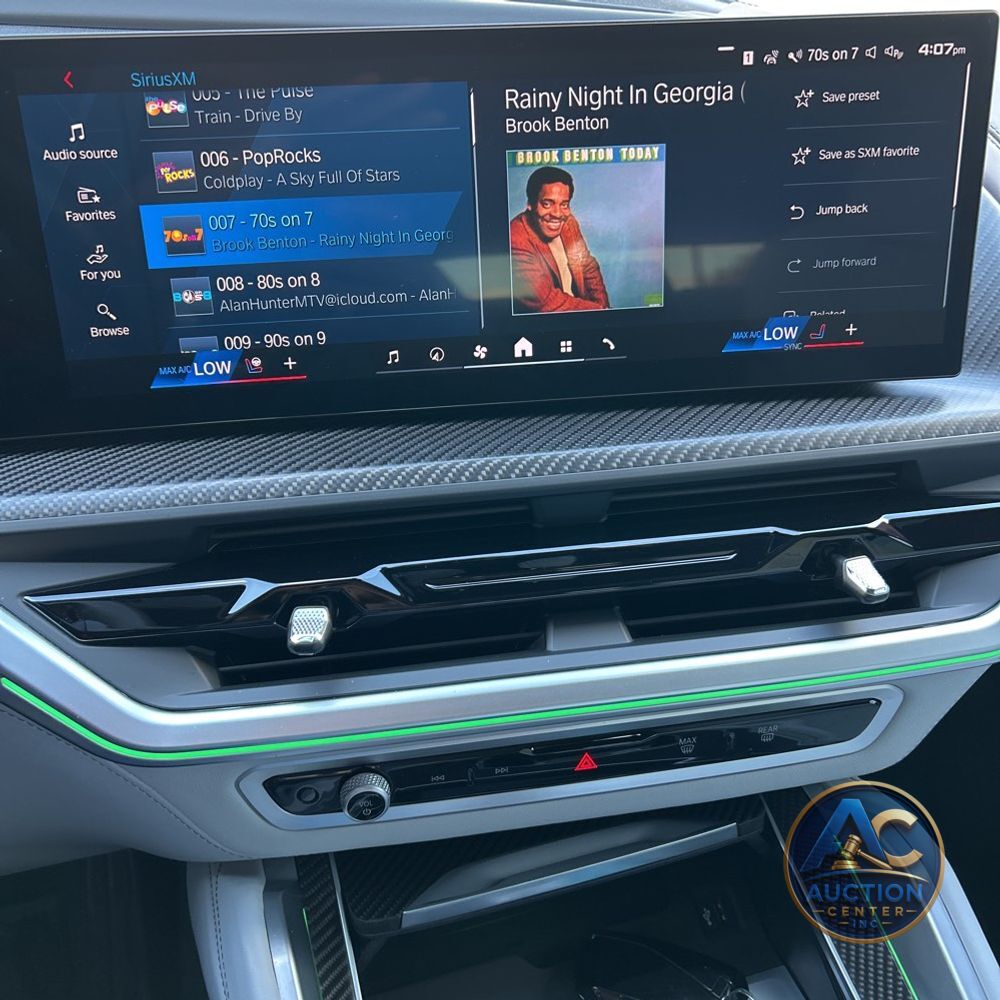 2024 BMW XM PHEV