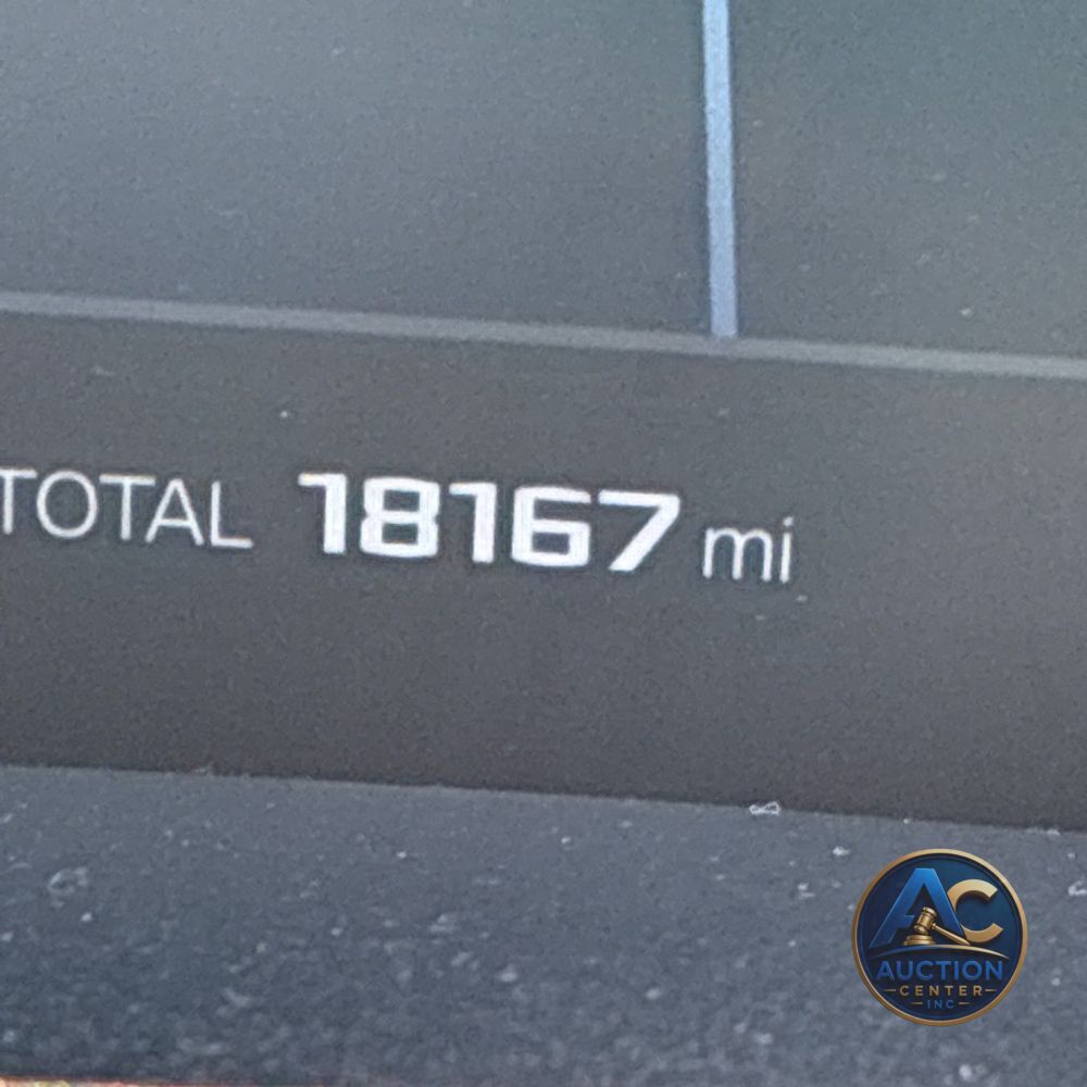 2023 BMW XM Base