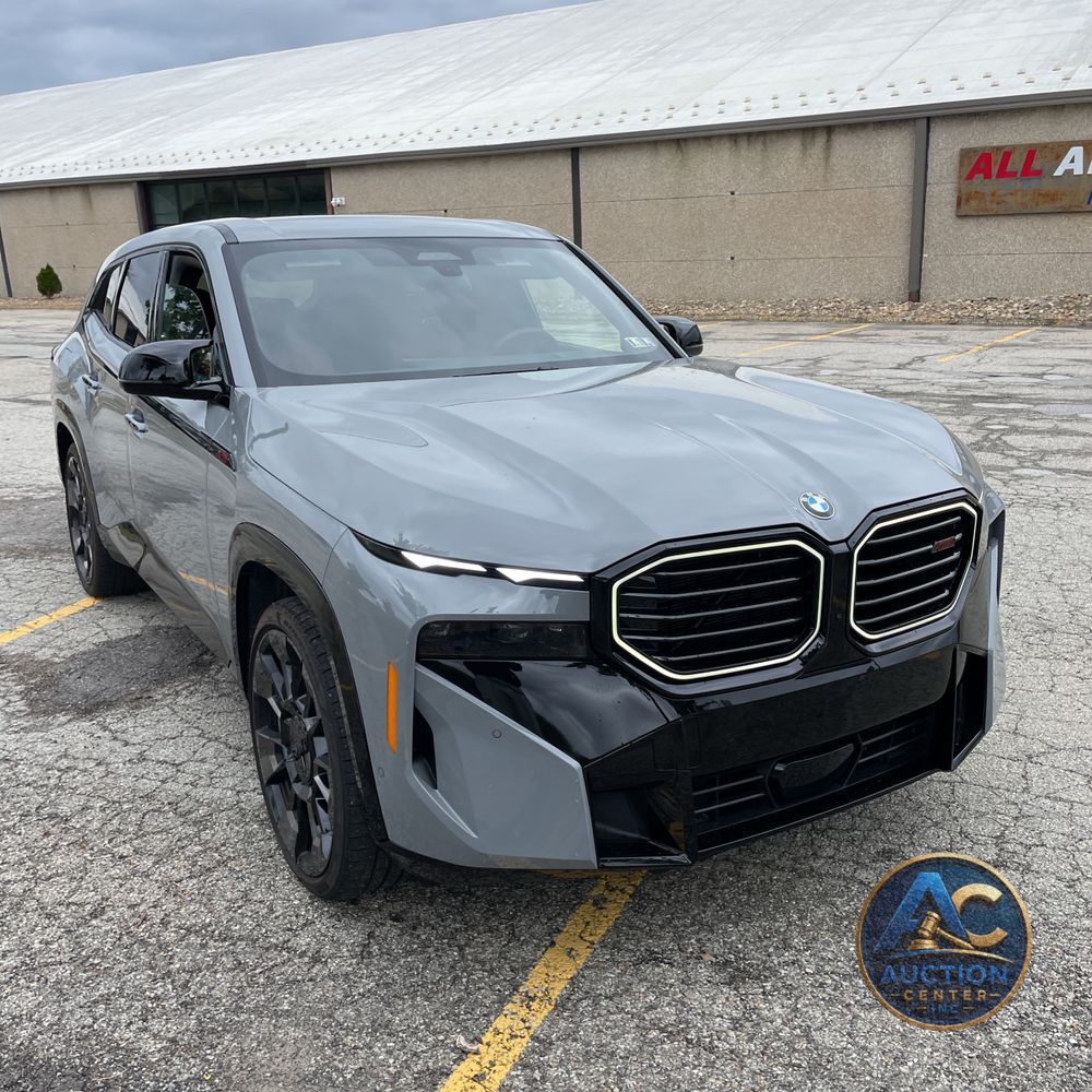 2024 BMW XM Label Red PHEV