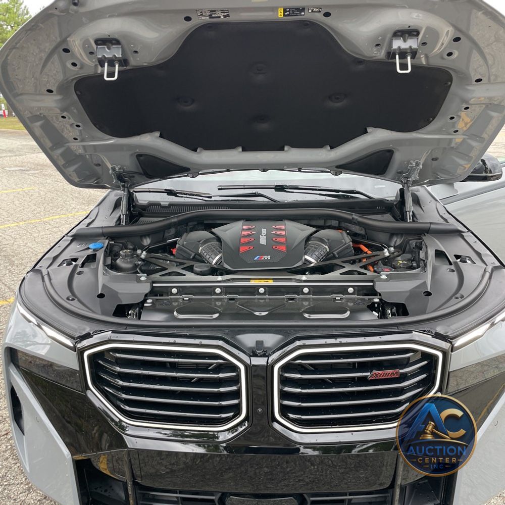 2024 BMW XM Label Red PHEV