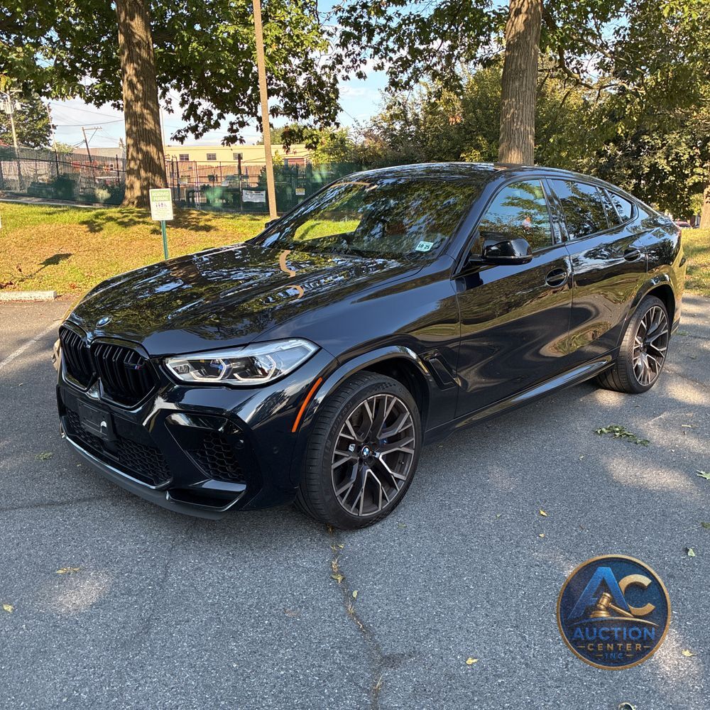 2021 BMW X6 M