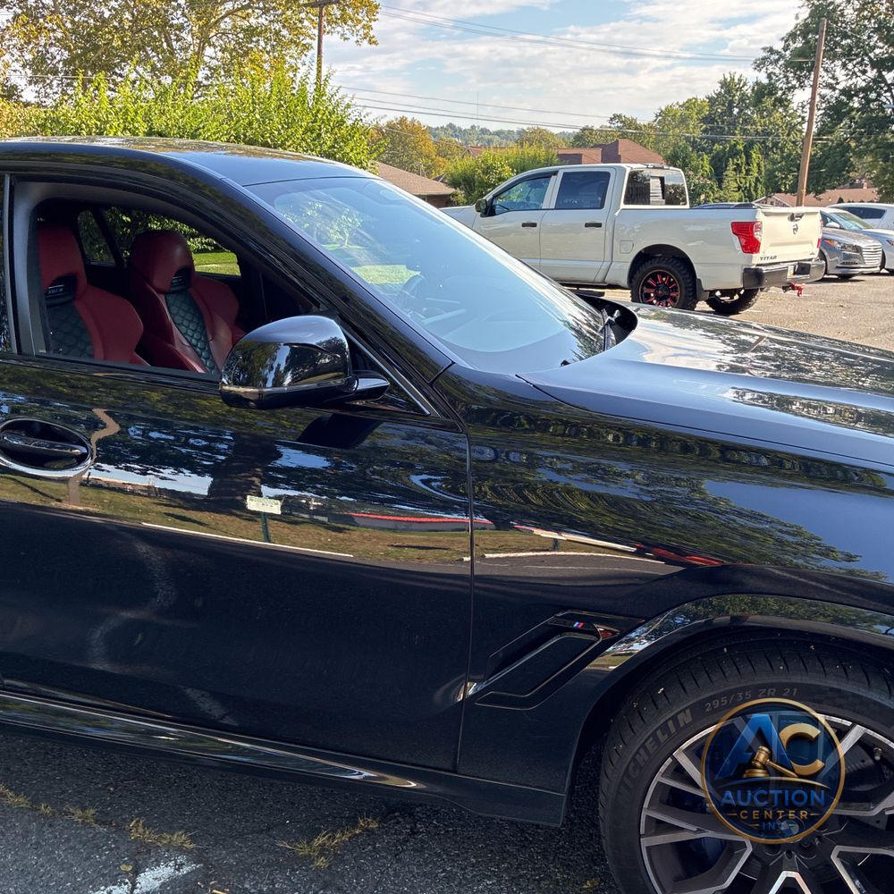 2021 BMW X6 M