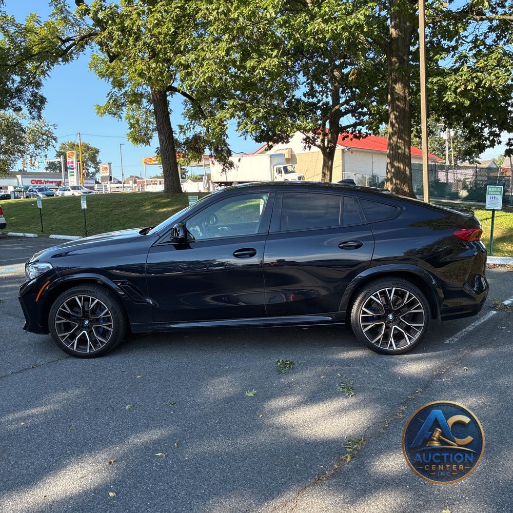 2021 BMW X6 M
