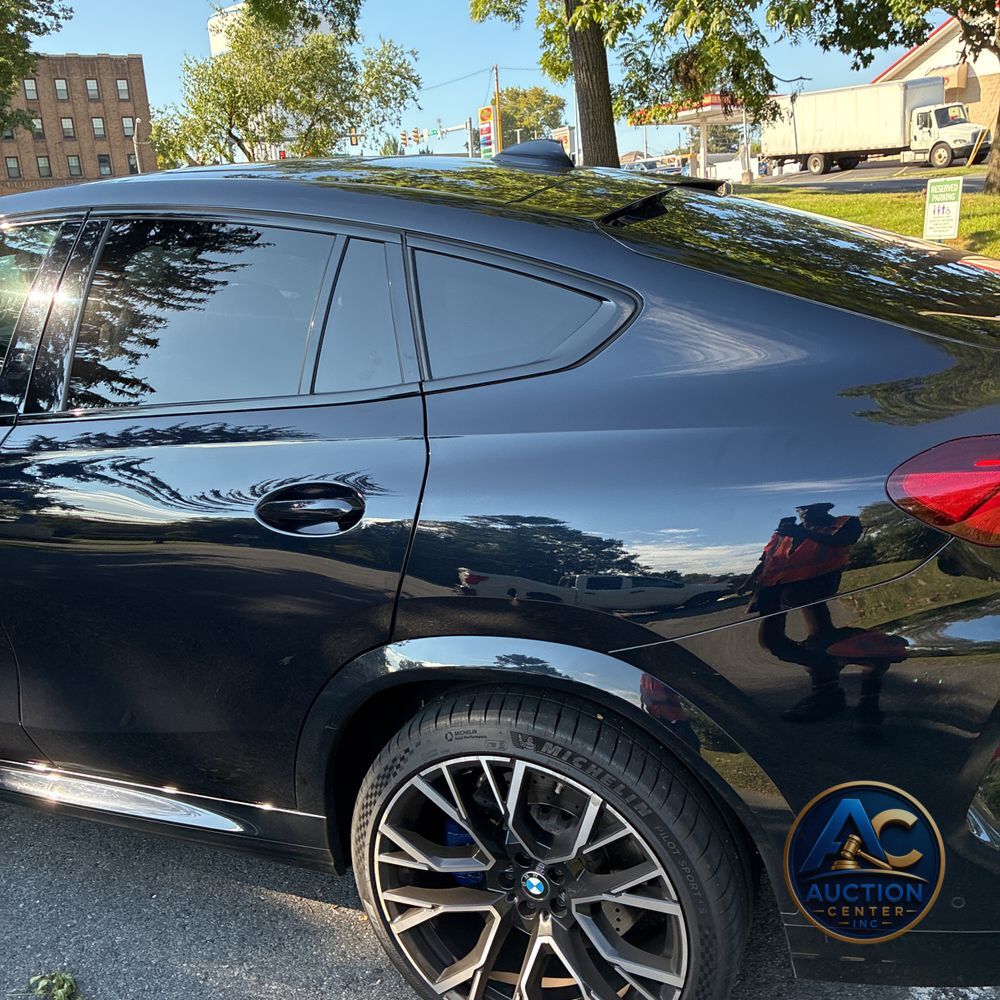 2021 BMW X6 M