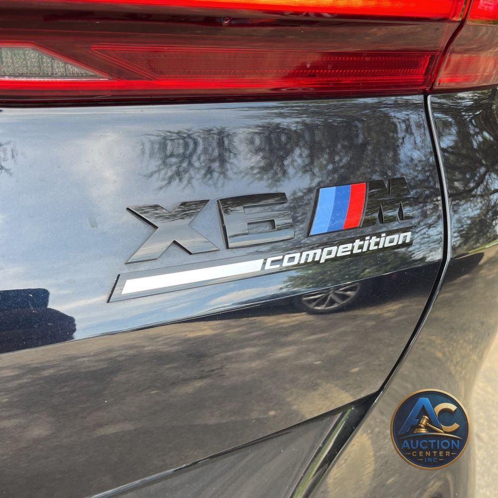2022 BMW X6 M
