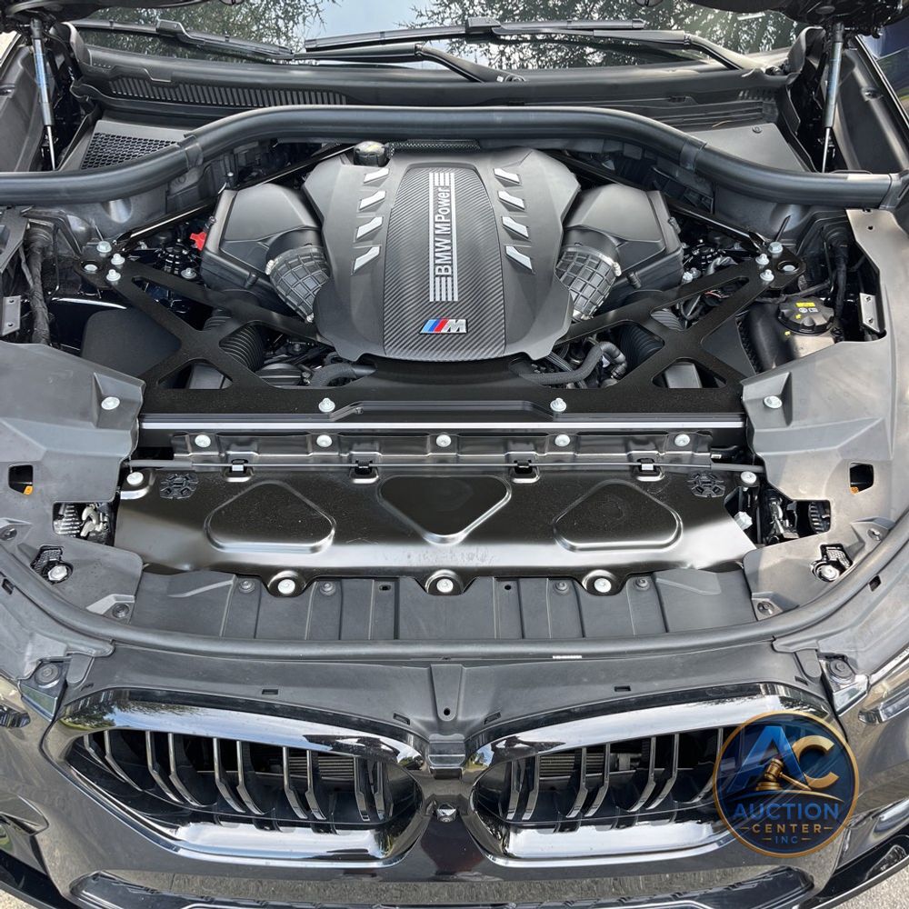 2022 BMW X6 M