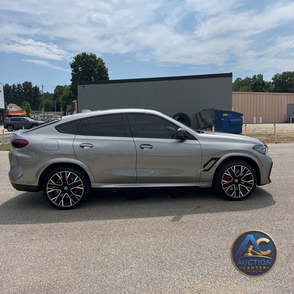 2023 BMW X6 M
