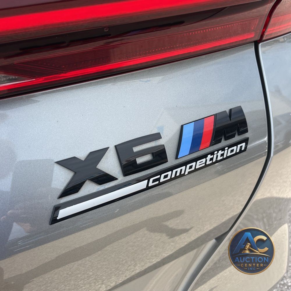 2023 BMW X6 M