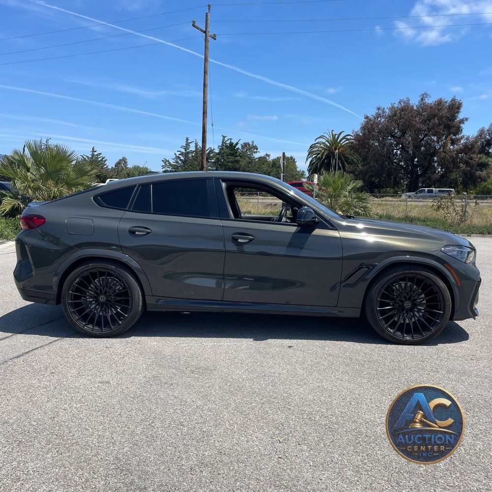 2022 BMW X6 M
