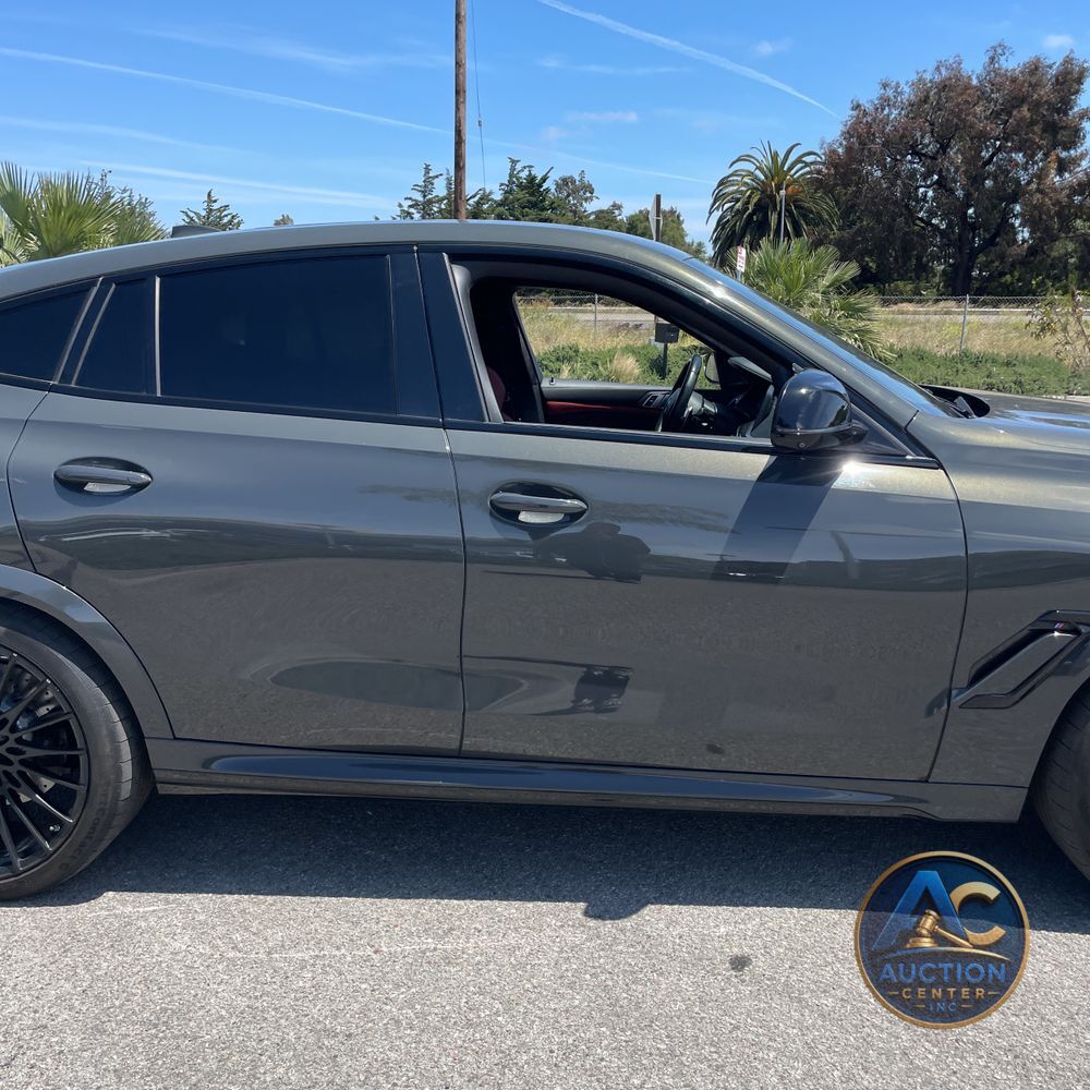 2022 BMW X6 M