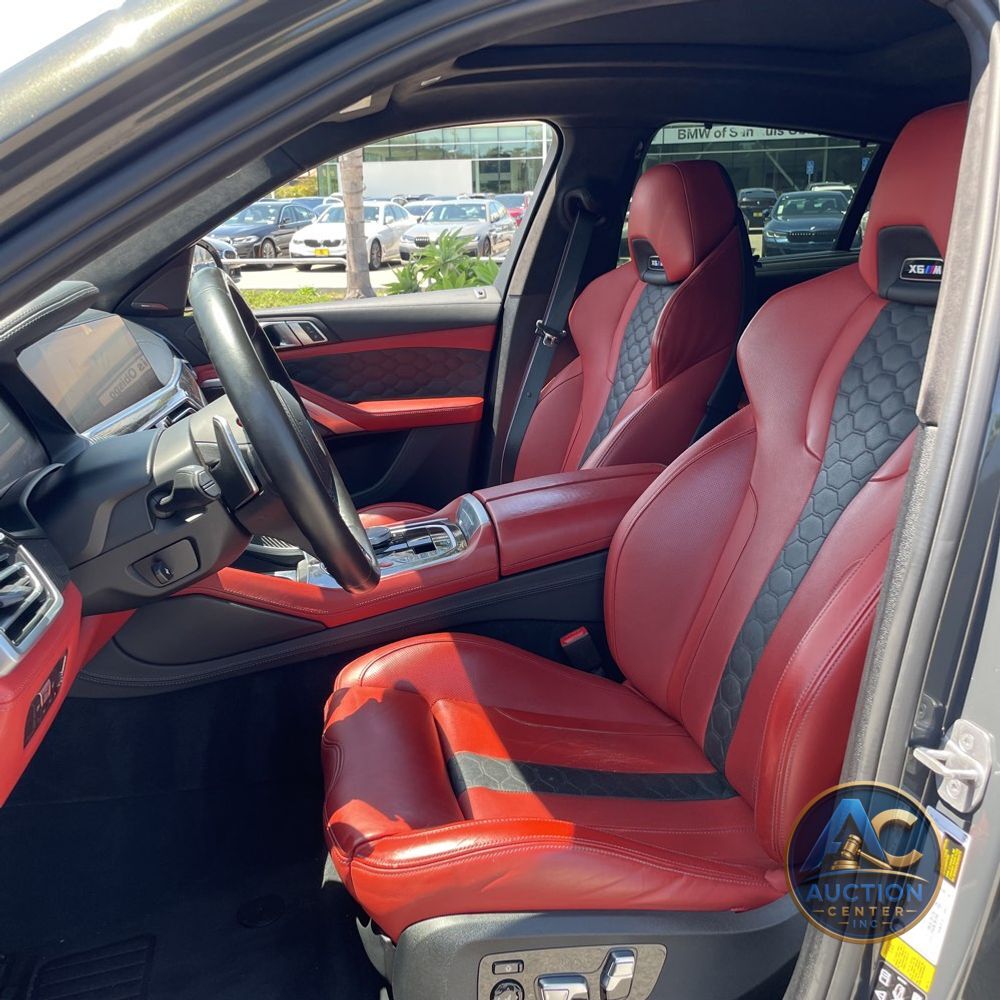 2022 BMW X6 M