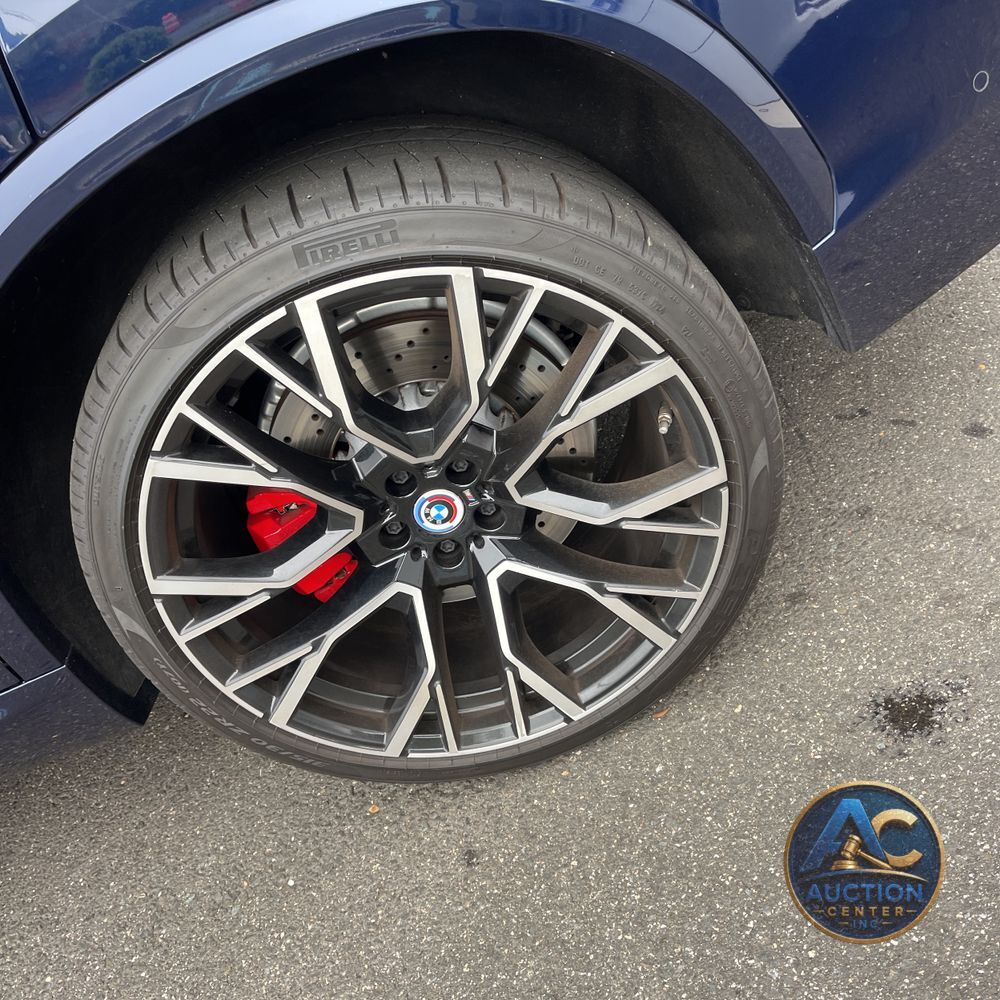 2022 BMW X5 M