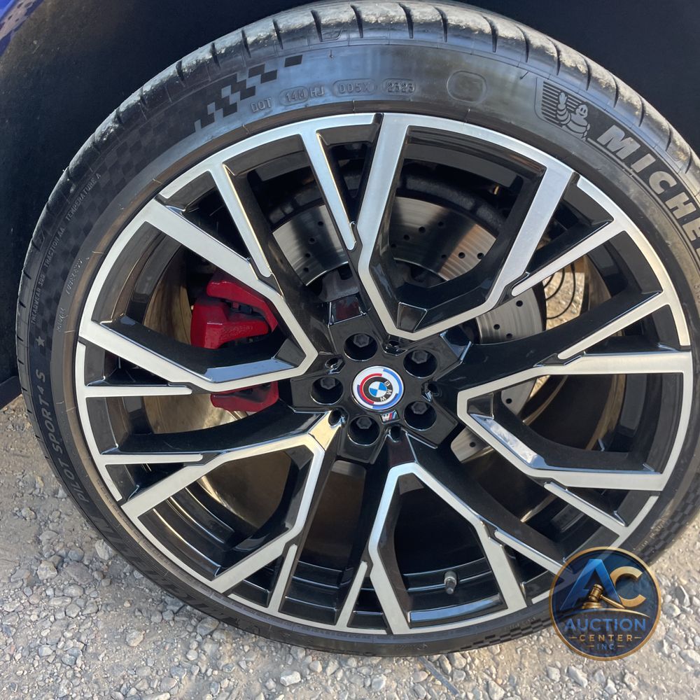 2023 BMW X5 M