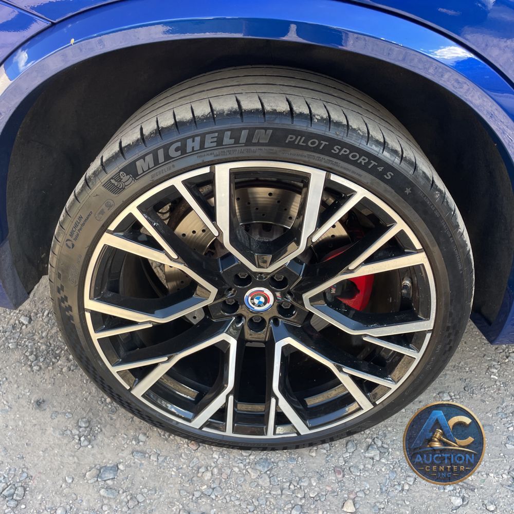 2023 BMW X5 M