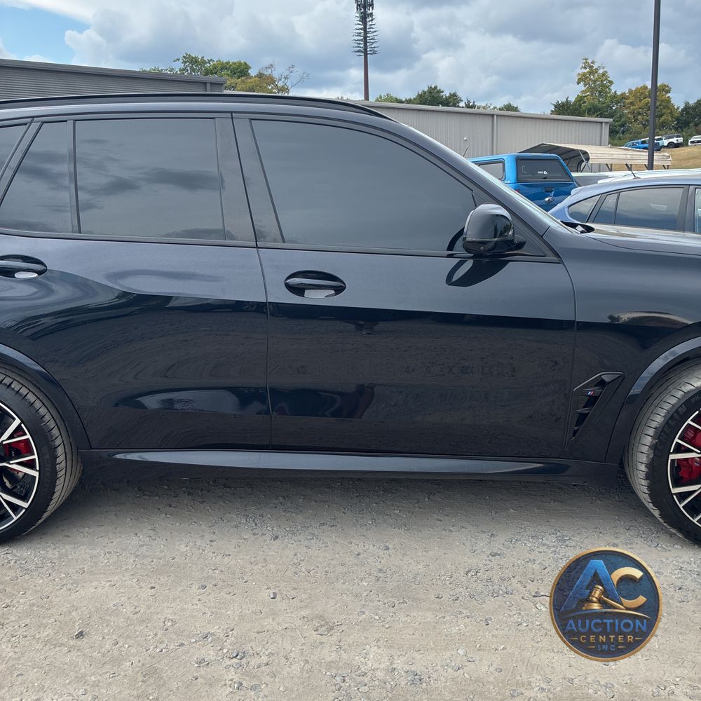 2023 BMW X5 M