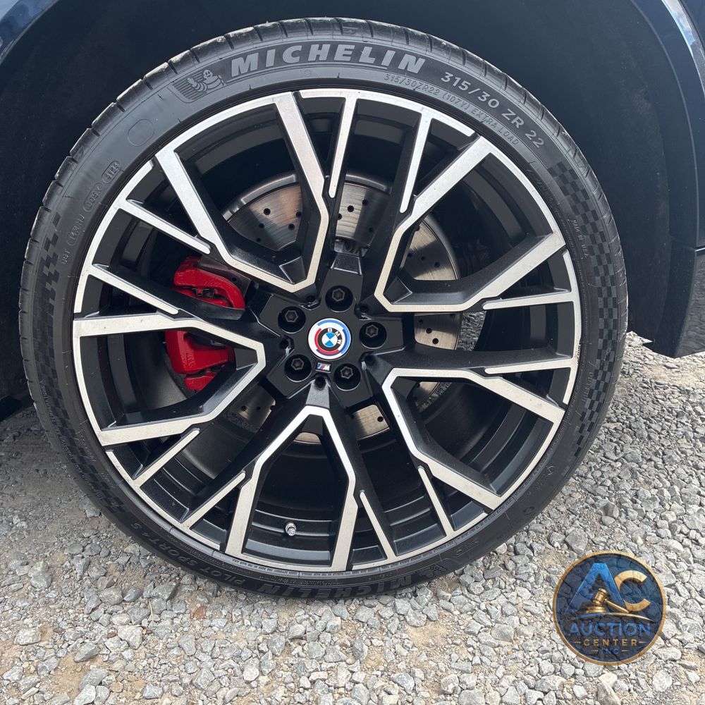 2023 BMW X5 M