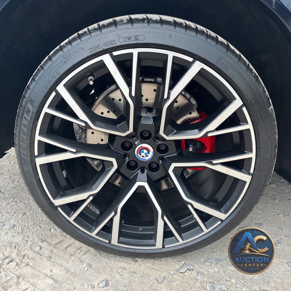 2023 BMW X5 M