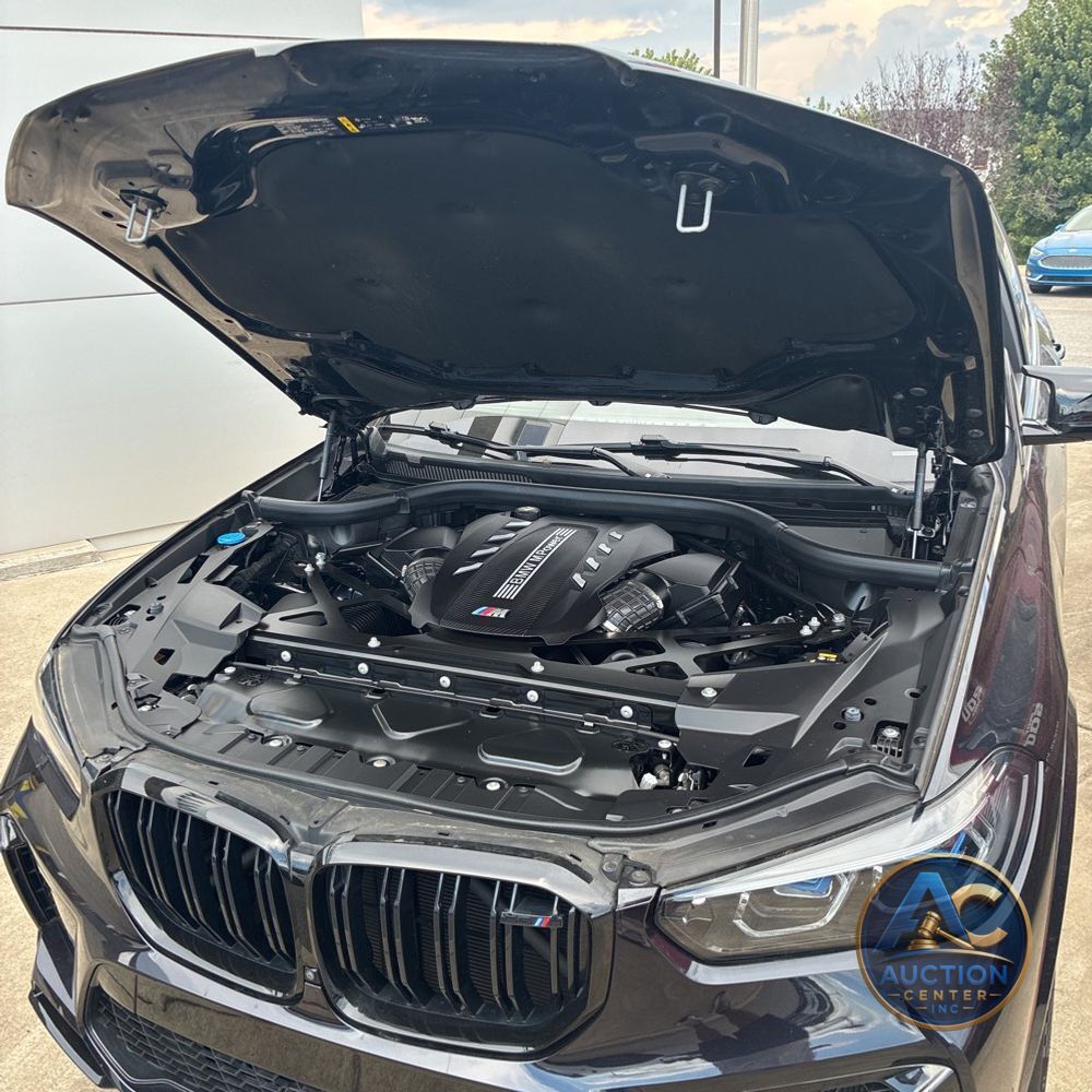 2023 BMW X5 M