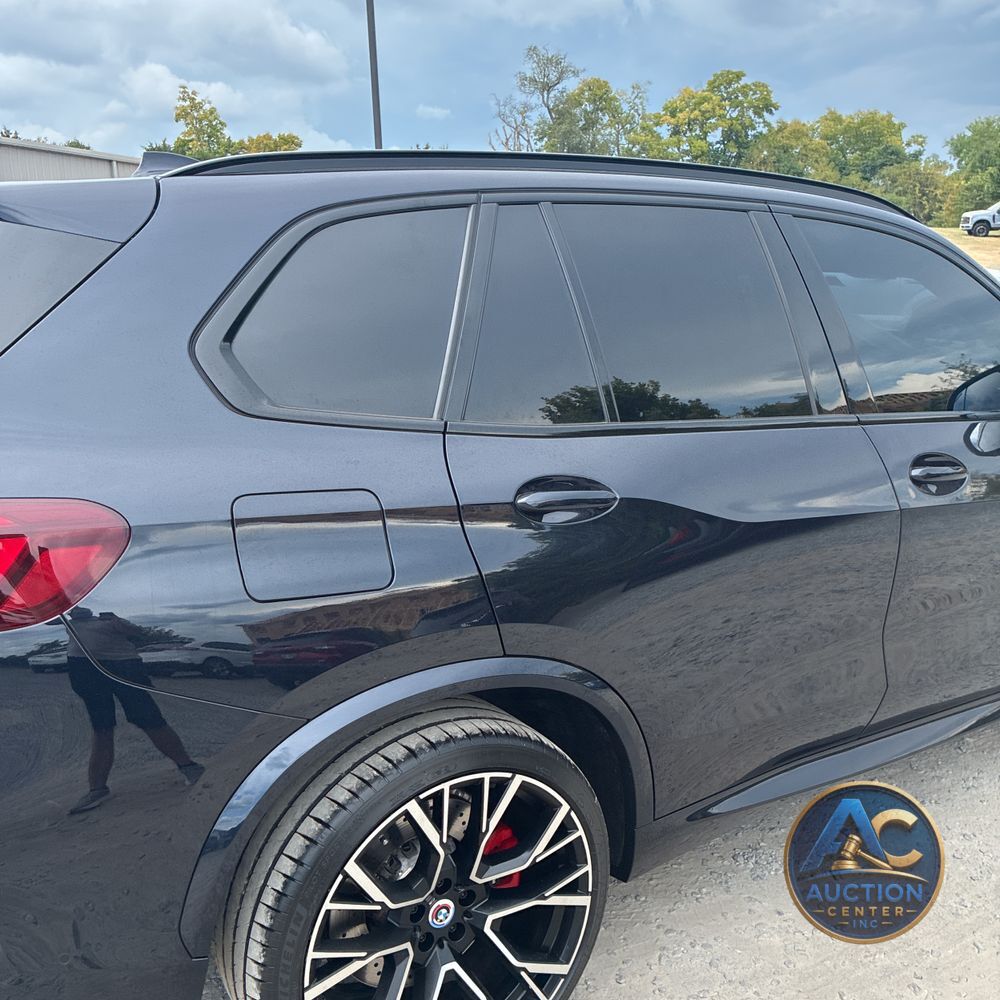 2023 BMW X5 M
