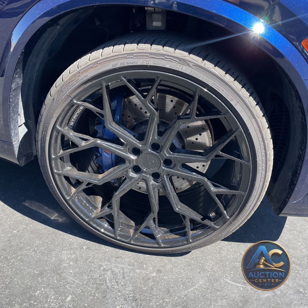 2022 BMW X5 M