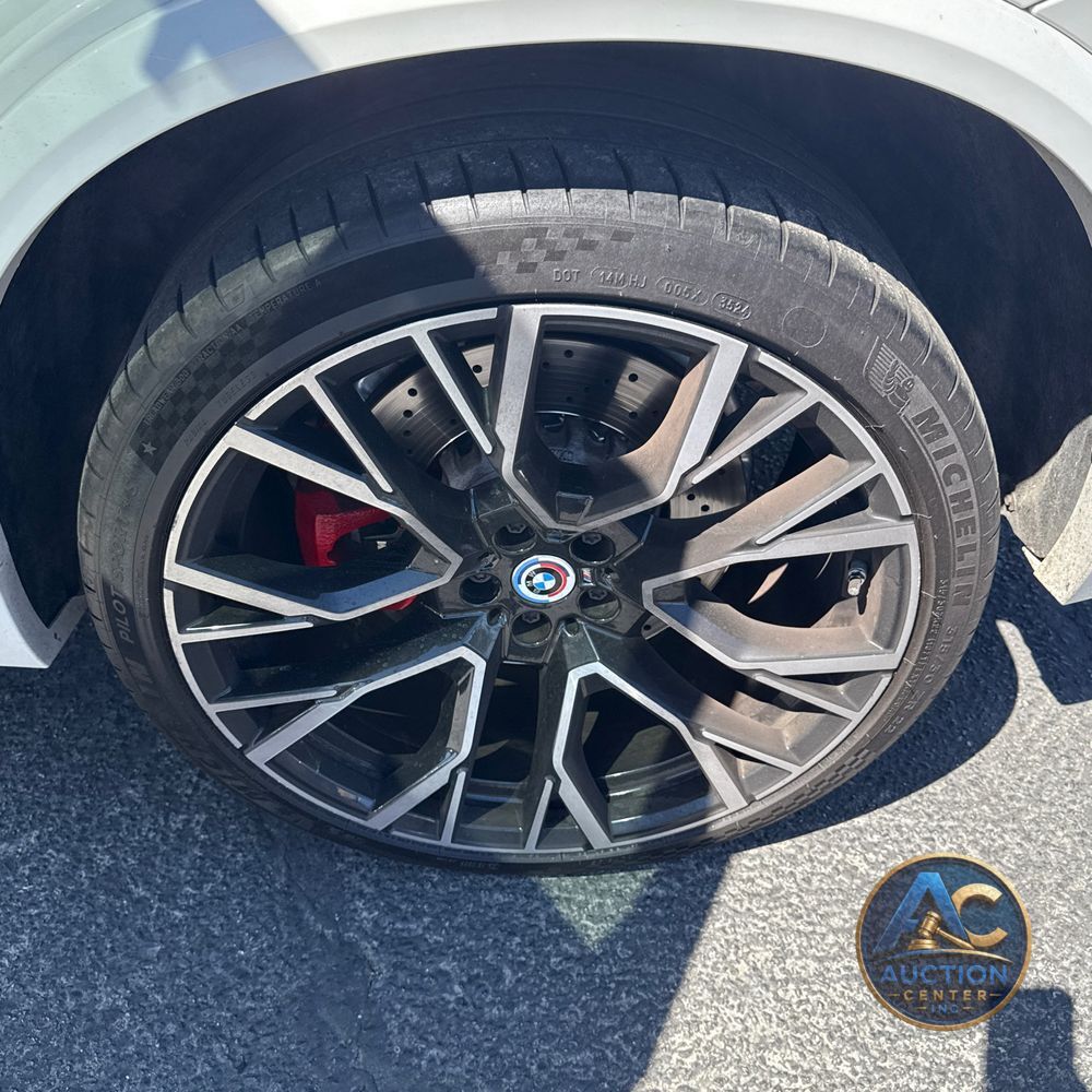 2023 BMW X5 M