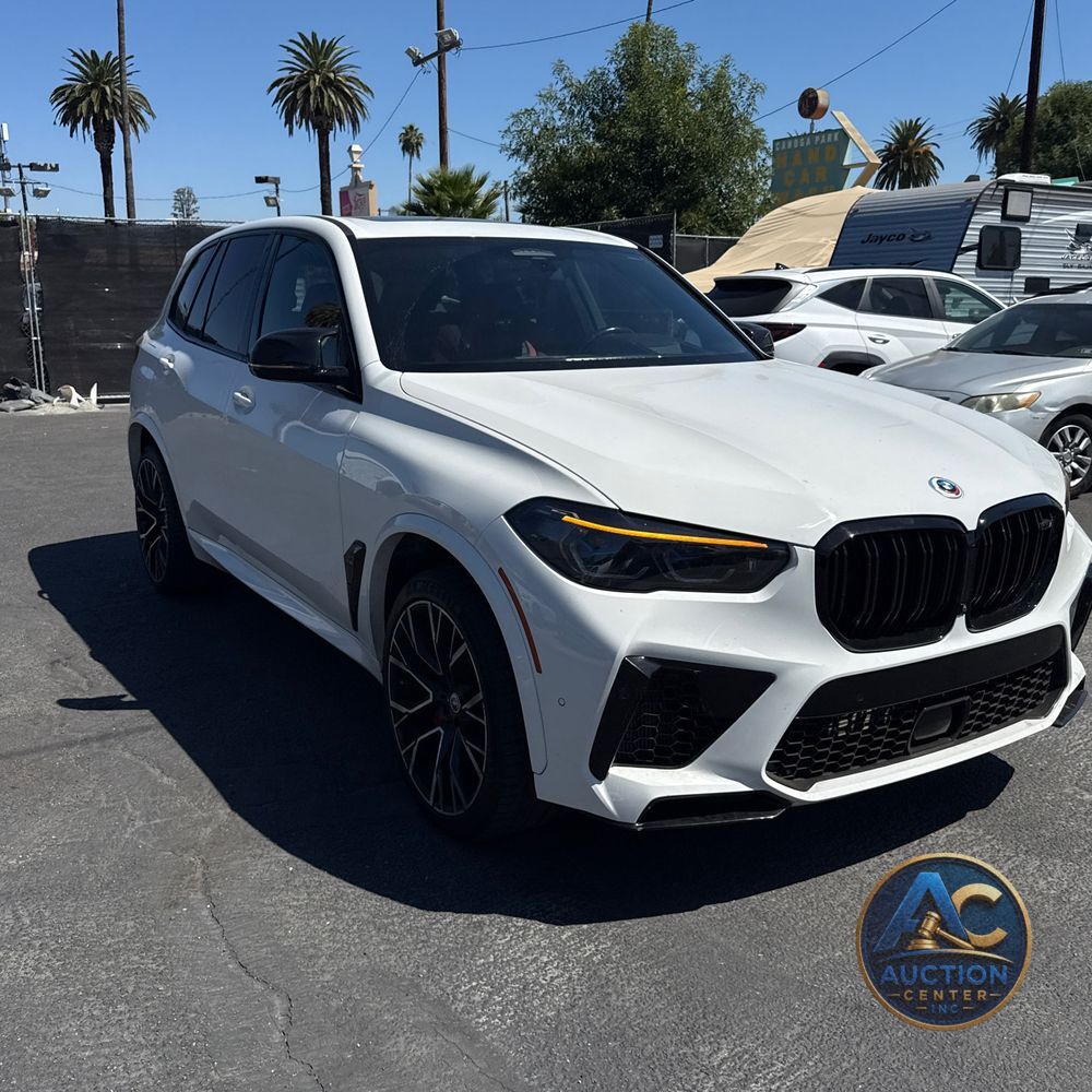 2023 BMW X5 M