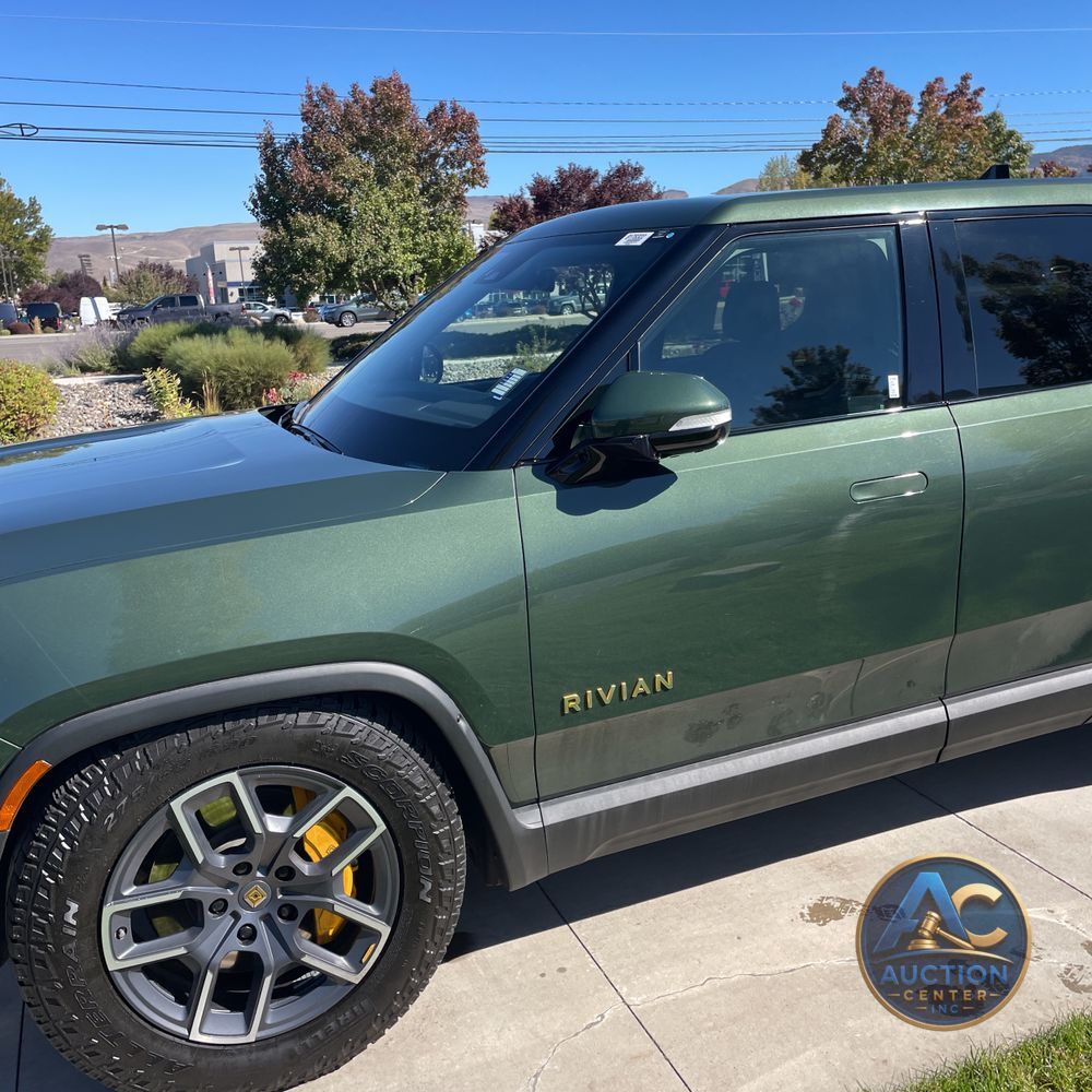 2022 Rivian R1T Adventure