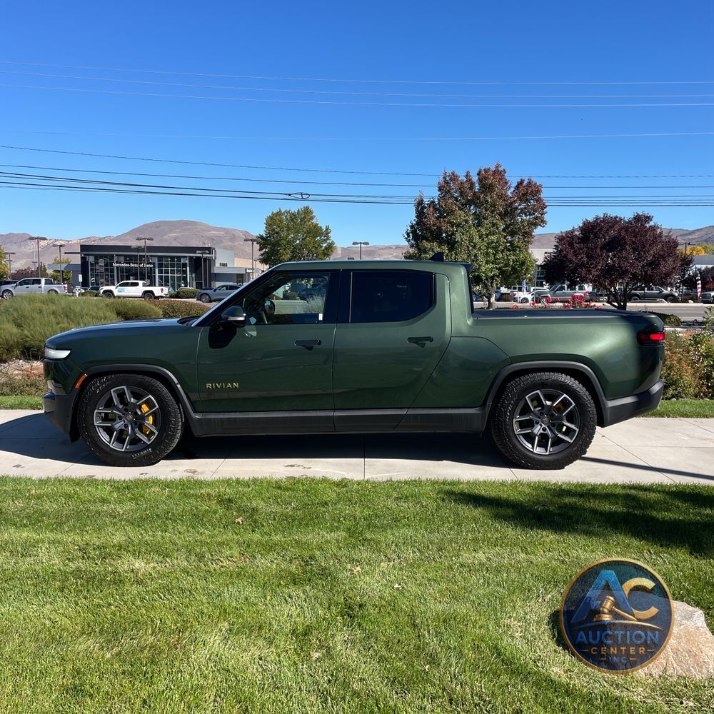 2022 Rivian R1T Adventure
