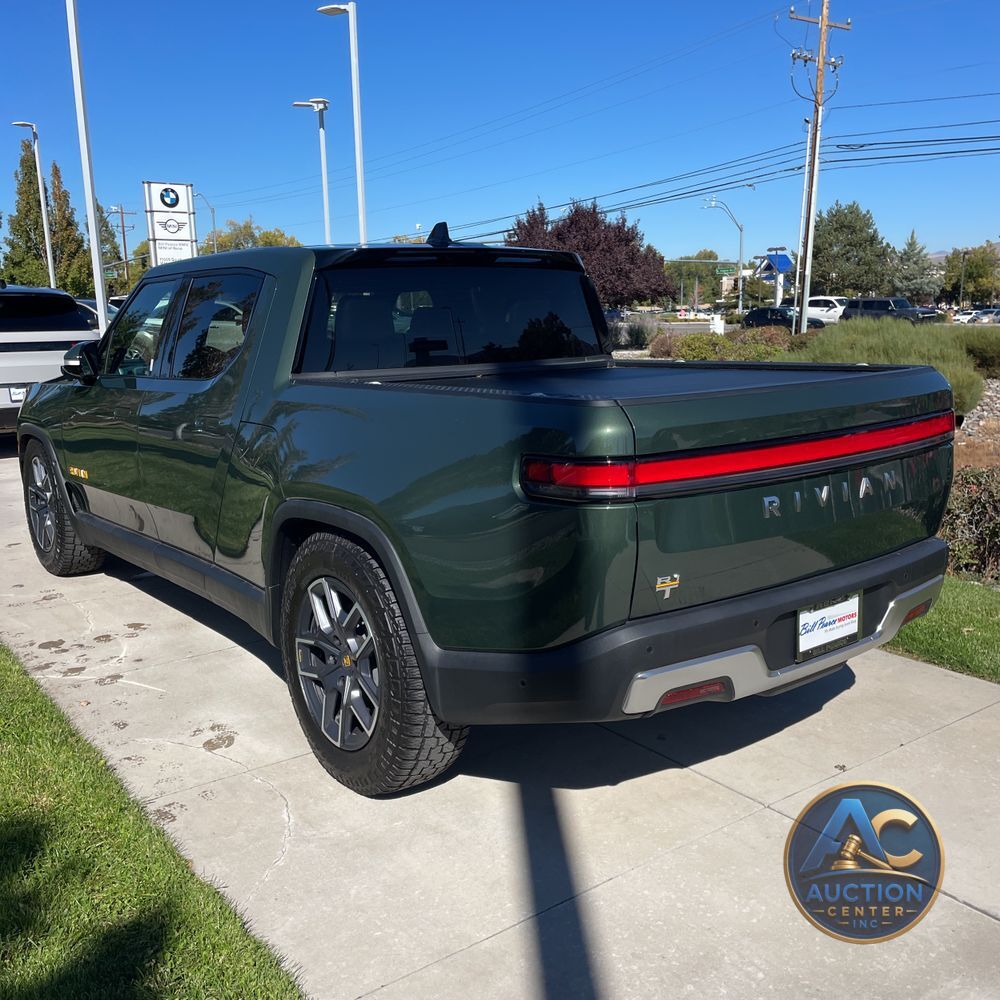 2022 Rivian R1T Adventure
