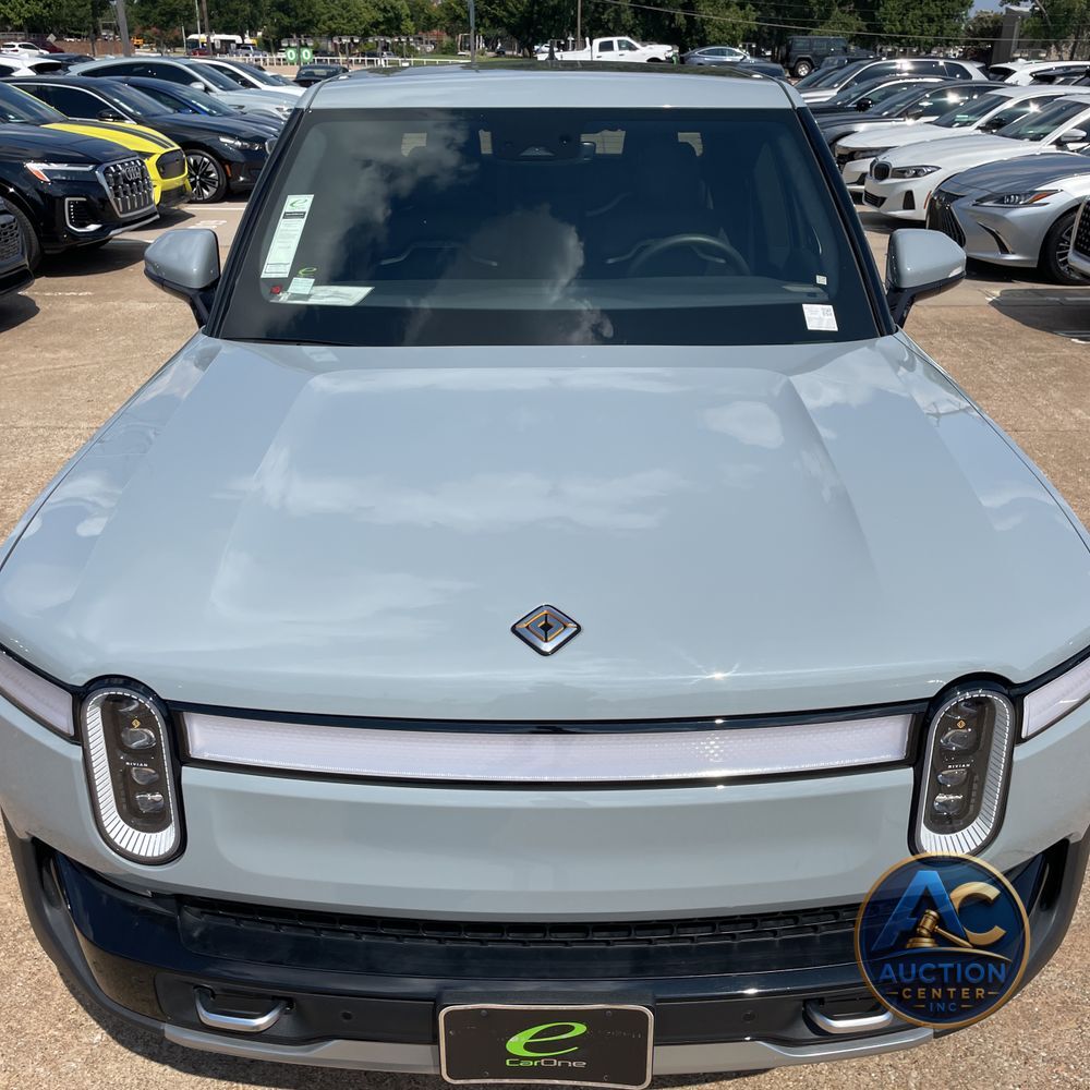 2022 Rivian R1T Adventure