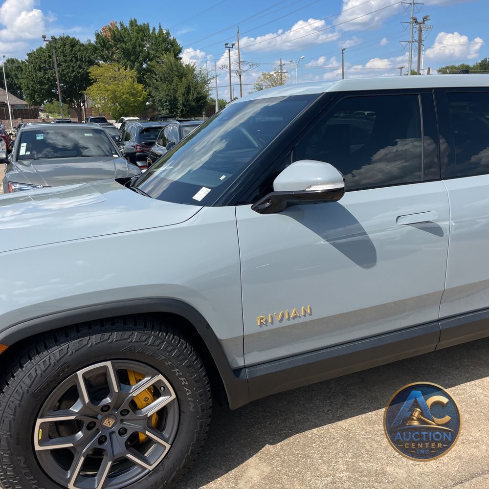 2022 Rivian R1T Adventure