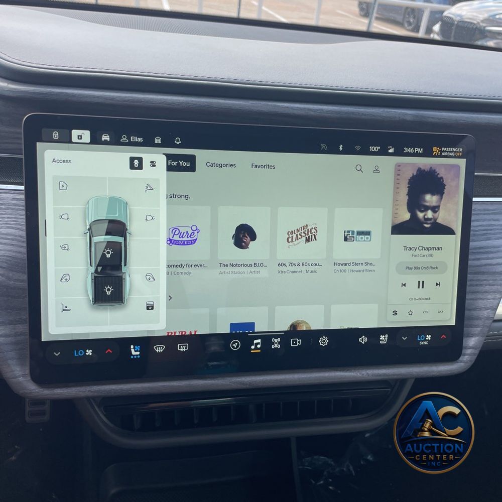 2022 Rivian R1T Adventure