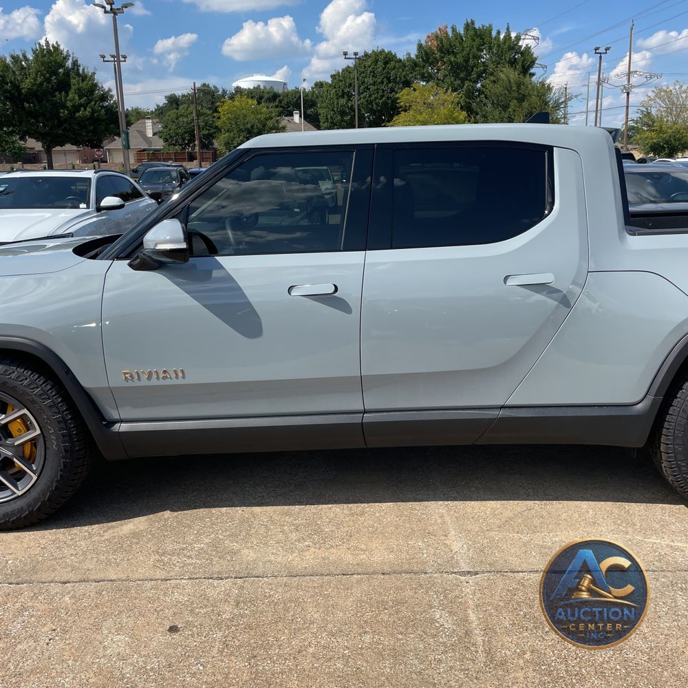 2022 Rivian R1T Adventure