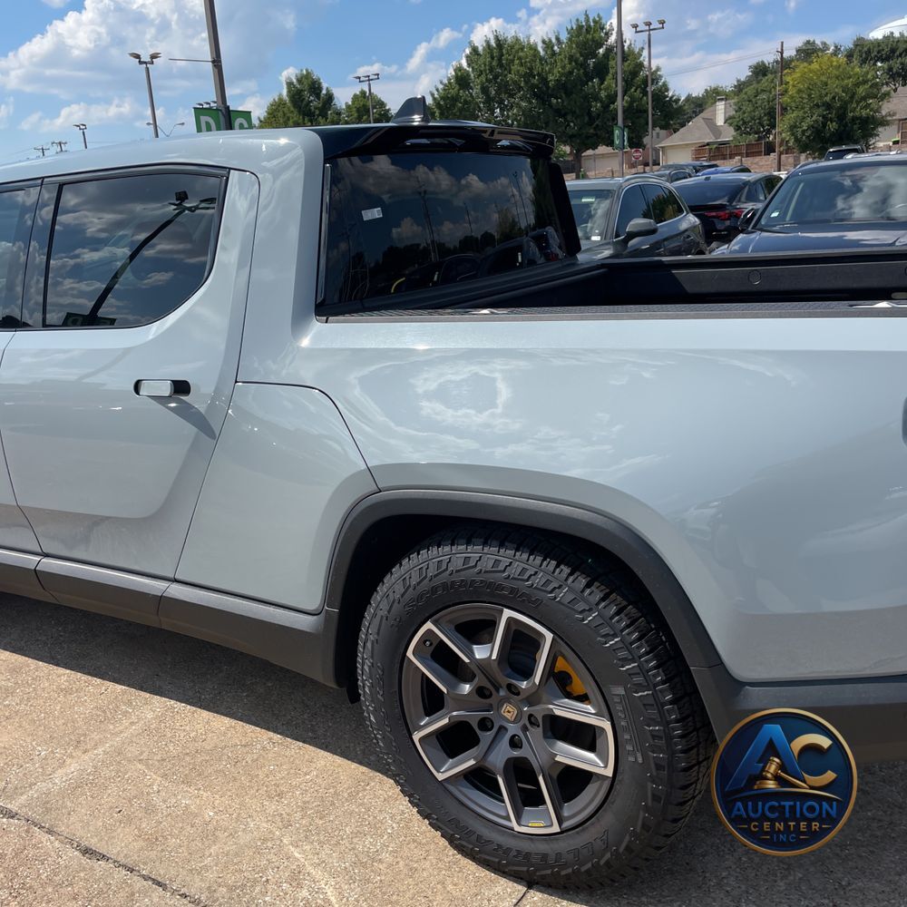 2022 Rivian R1T Adventure